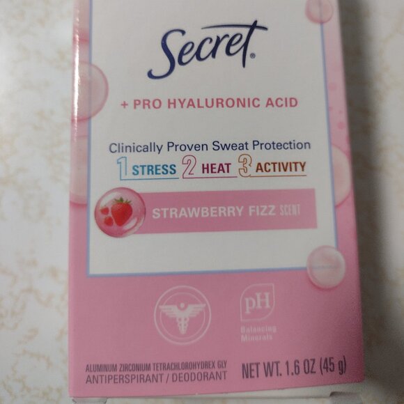 NWT Olay Intensely Hydrating Body Wash and NWT Secret Clinical 72 hour Deodorant - Picture 9 of 11